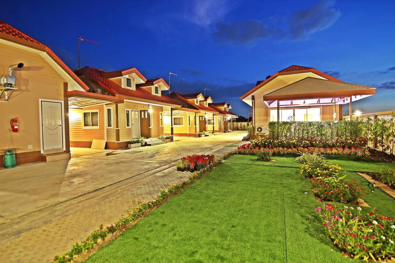 Rojanavee Resort Nakhonnajok Kültér fotó